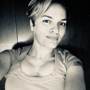 Meet your Posher, Isachi